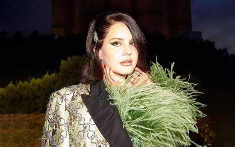 lana del rey gucci 2022